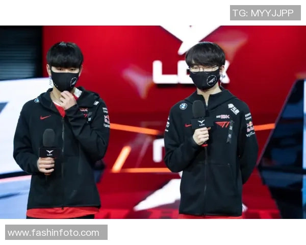 Faker与世界足球巨星的跨界对话探寻竞技精神与荣耀传承